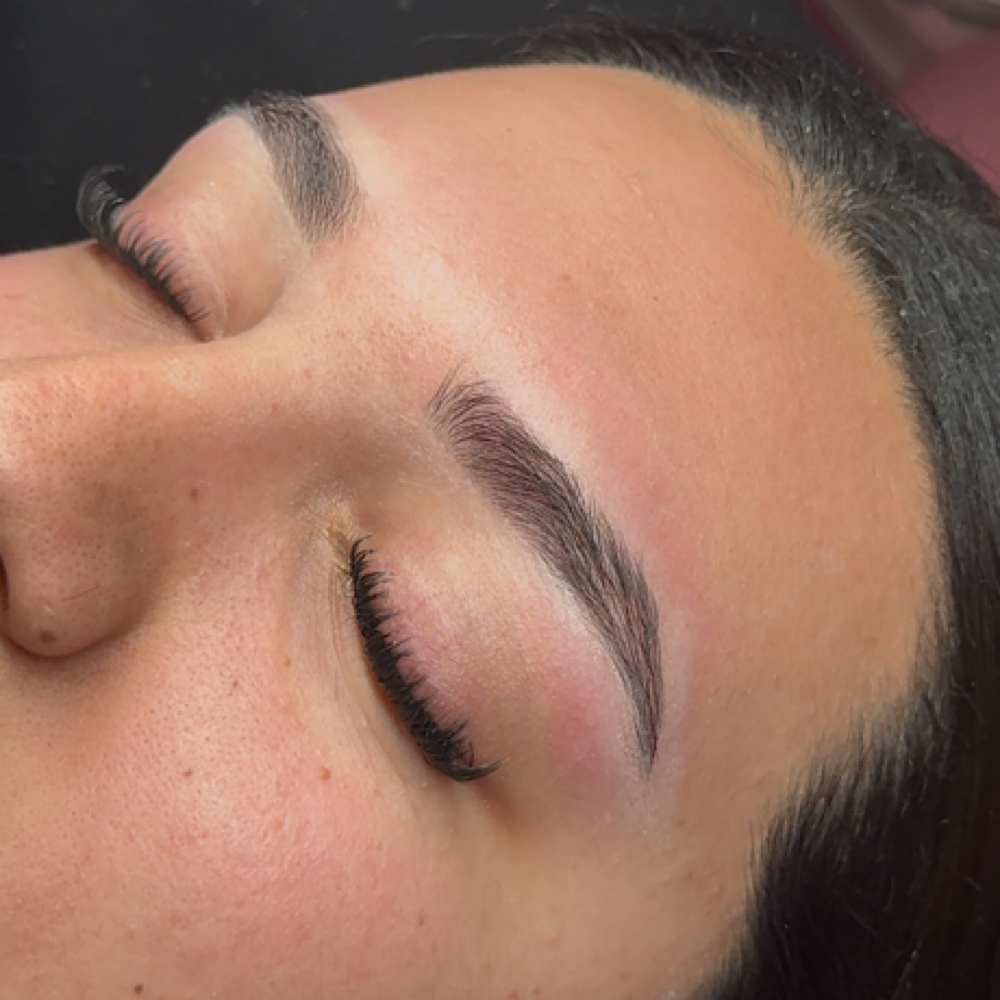Brow Wax at Glowy Noey in Cape Coral, FL