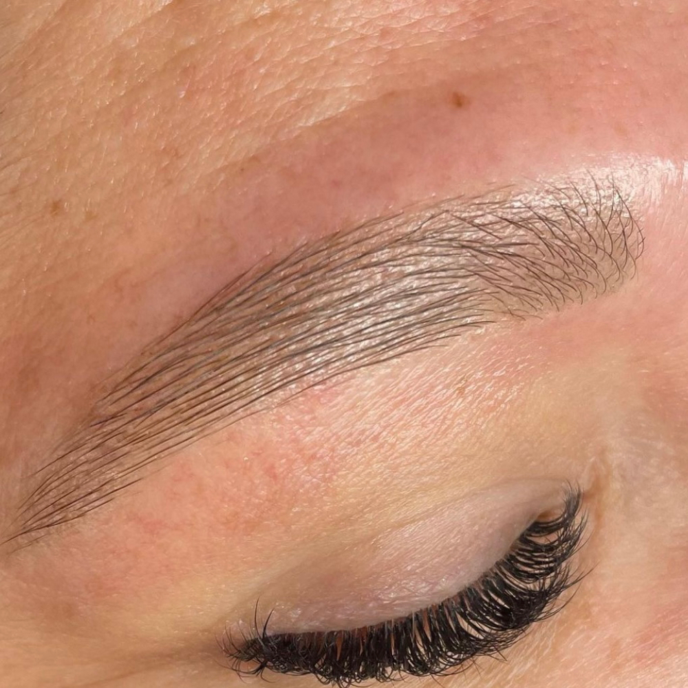 Brow wax & tint