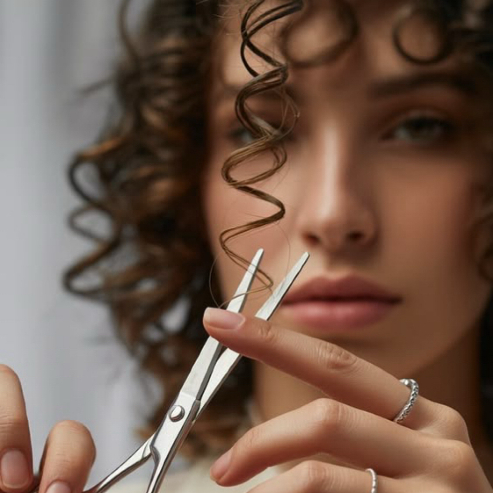 Womens Curly Hair Trim at AV Curly Hair Studio in New Brunswick, NJ