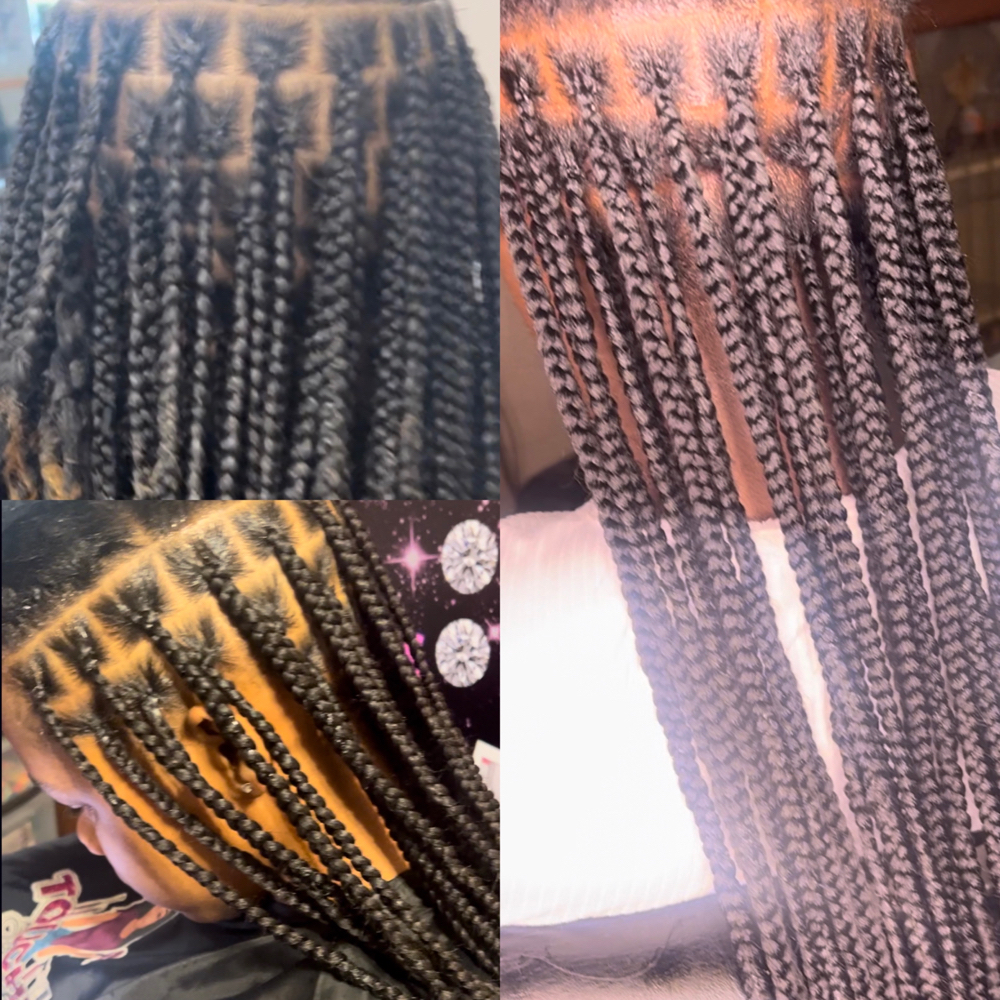 Small Knotless (MID BACK)