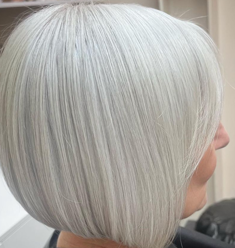 Total Blonde Root Retouch