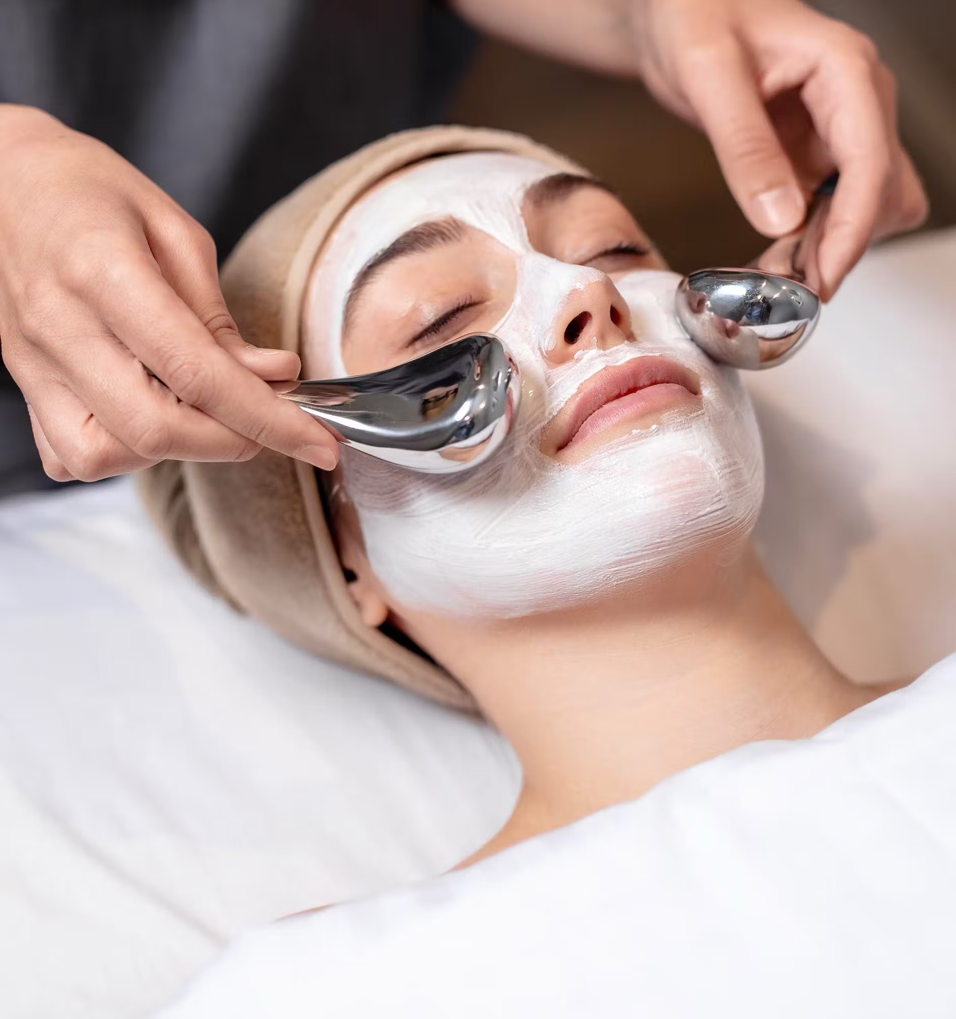 LUSH Customized Facial