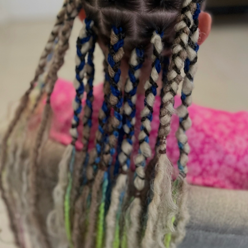 Dread Install at TKLBRAIDS in Vero Beach, FL