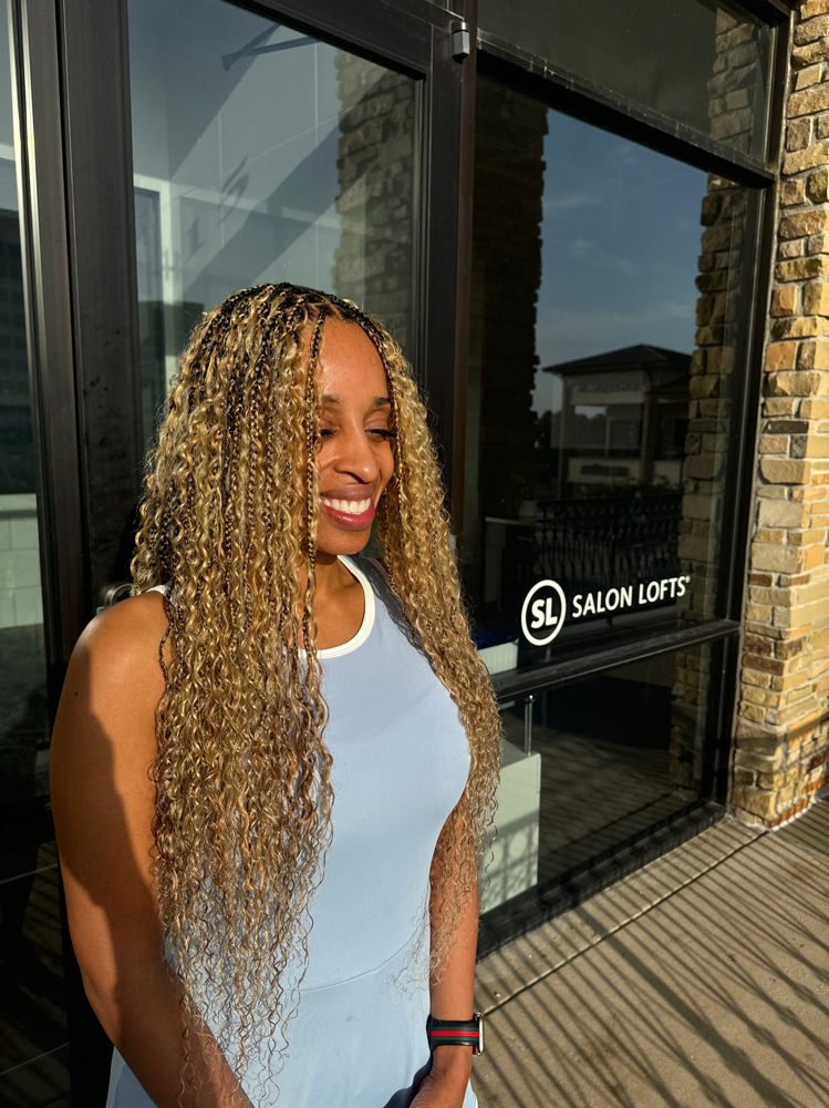 Boro /knotless at Fifi in Houston, TX