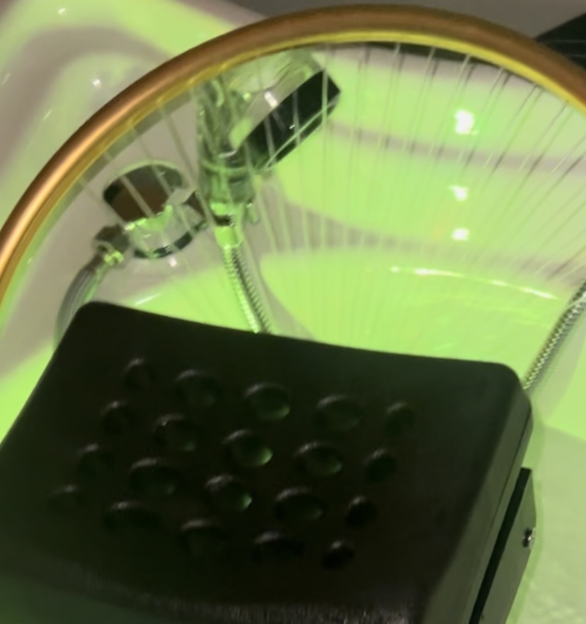 R&R Scalp Facial at Jouvence Skin Health in Findlay, OH