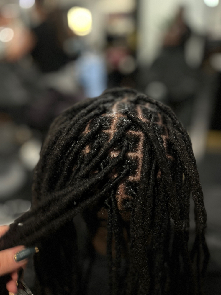 Loc Retwist