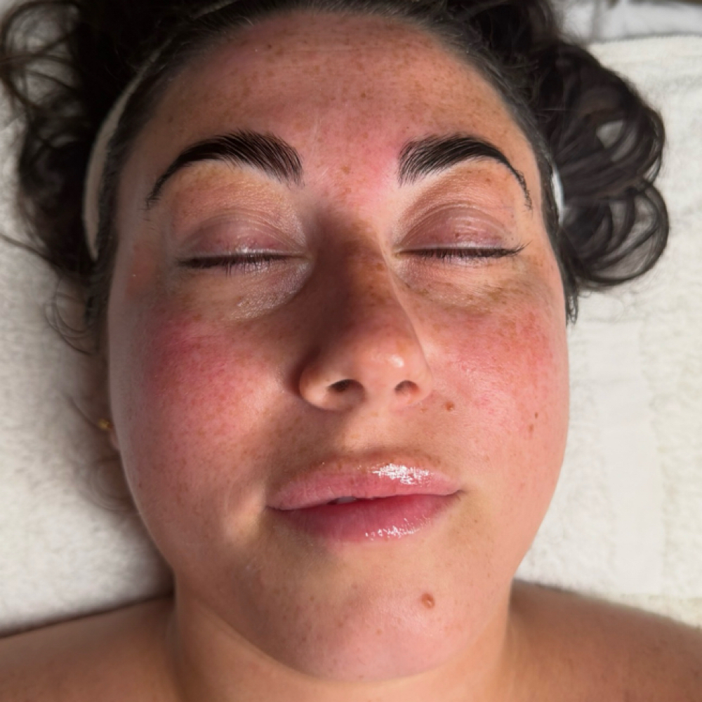 Eyebrow Wax at Haleyskinbar in Weymouth, MA