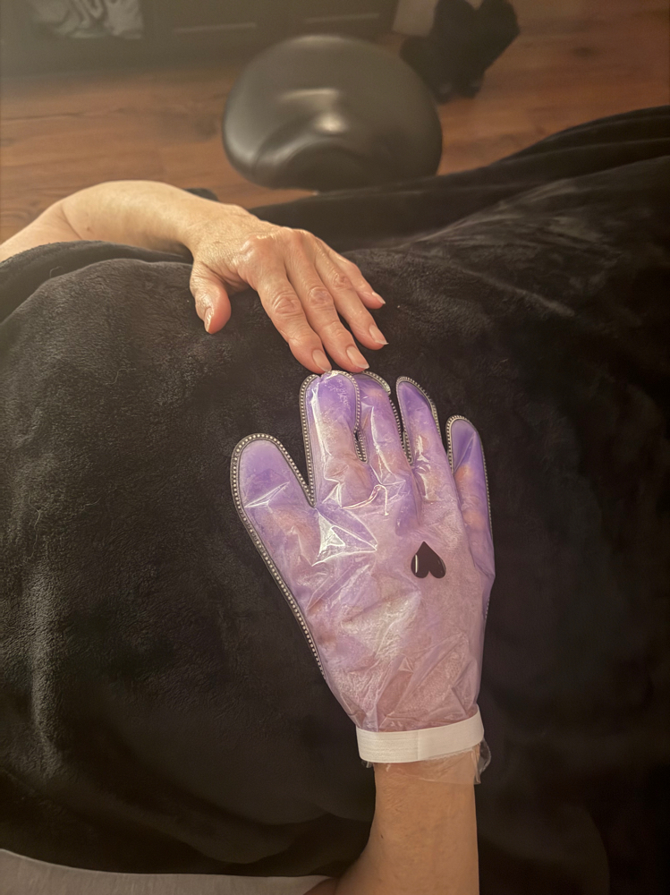 Hand Paraffin Treatment