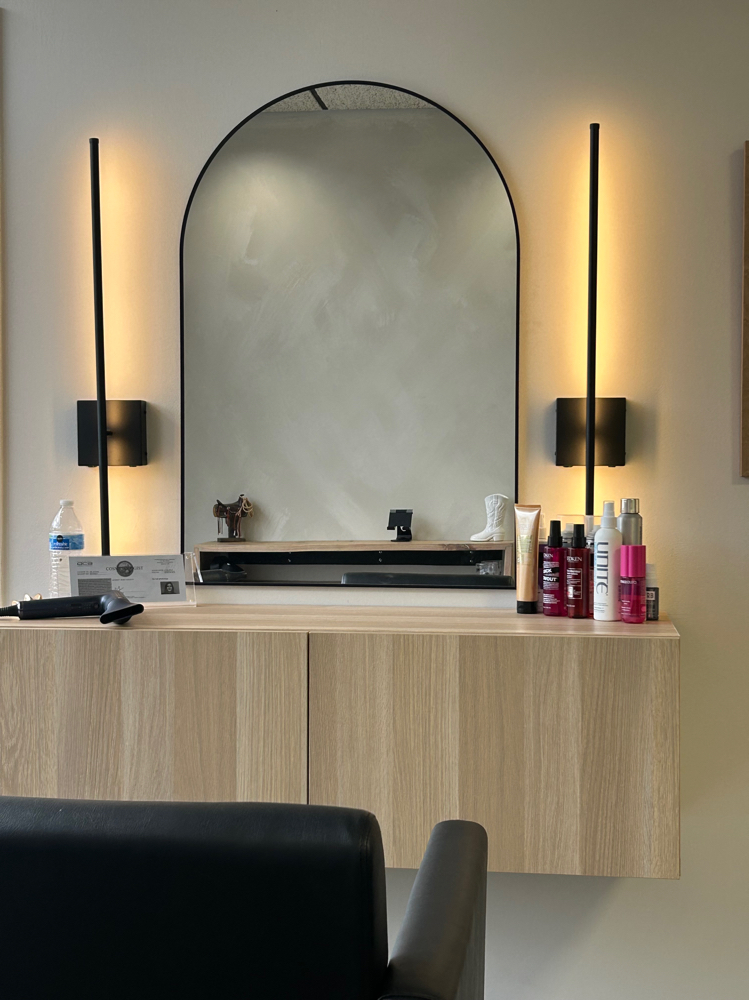 Consultation at The Salty Saddle Salon in Vista, CA