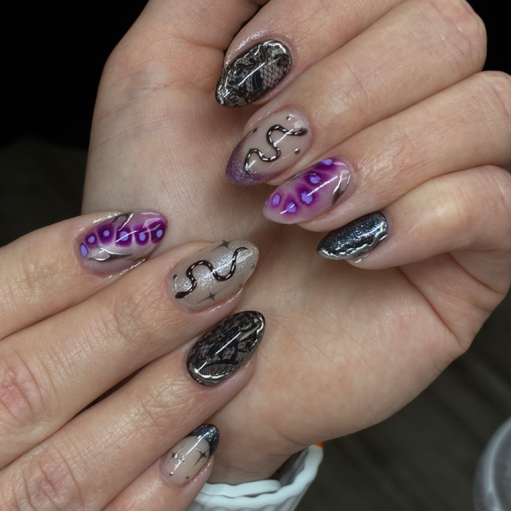 Short and Sweet at SJC nails in Beavercreek, OH