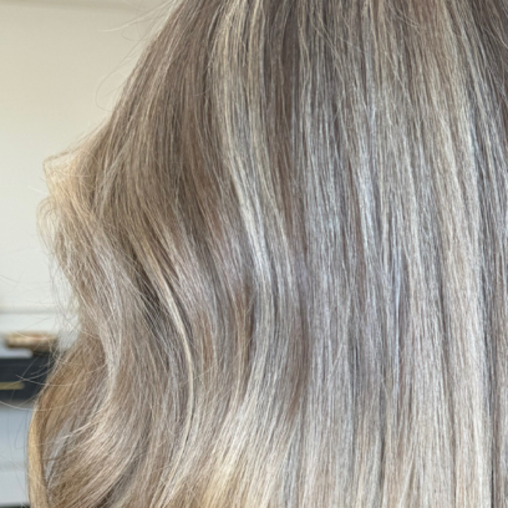 Mini Foil at Kristen Shuler in Knoxville, TN