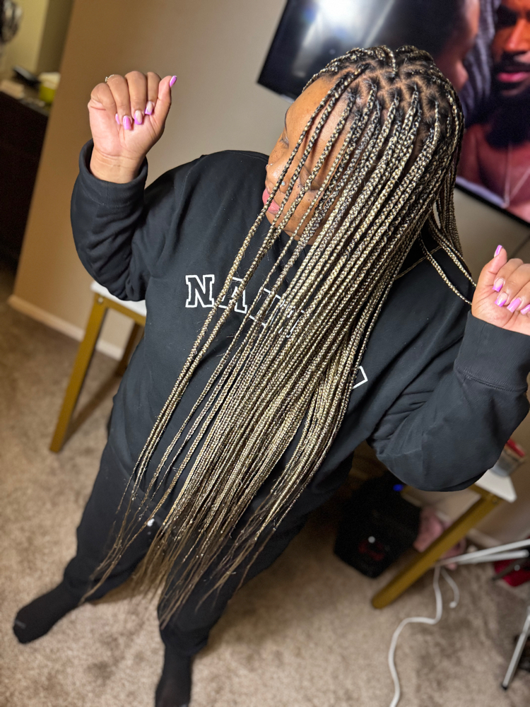 Small Knotless