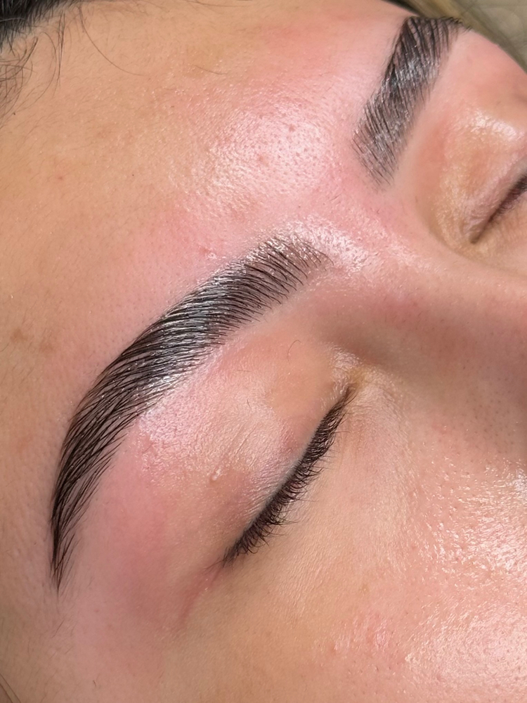 Brow Lamination + Tint