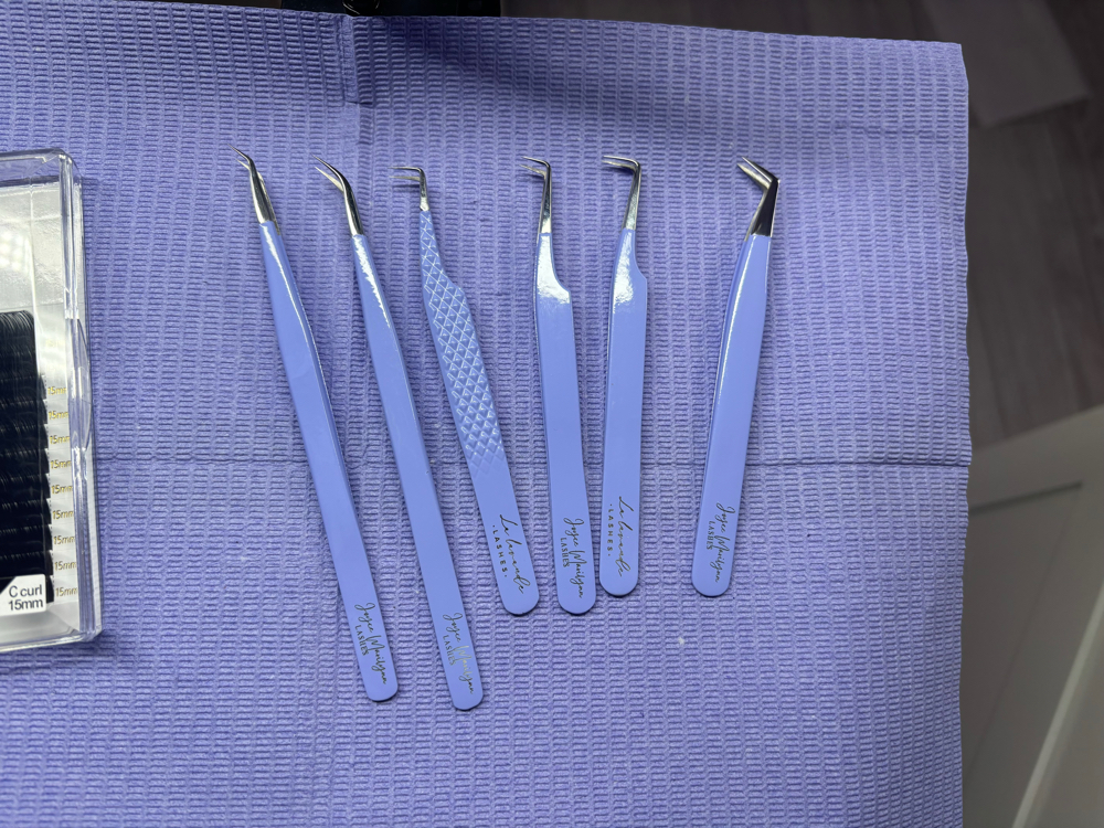 Eyelash Tweezers(Professional Use )