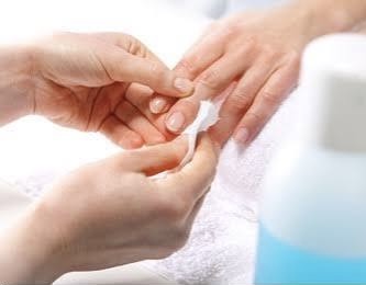 Soak Off at Tiny Canvas Studio in Onalaska, WI