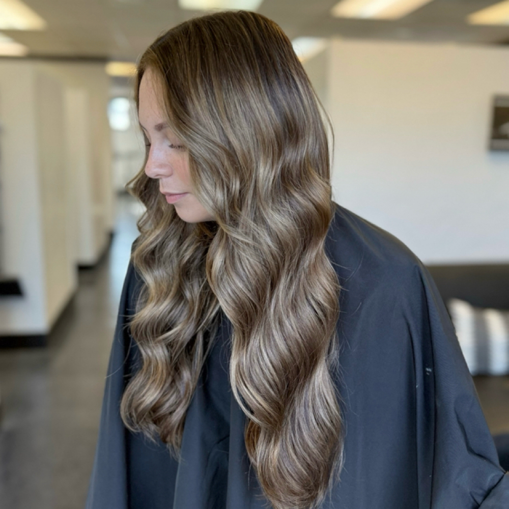 Mini Custom Foil Refresh at Hair By Abby Eileen in Keizer, OR