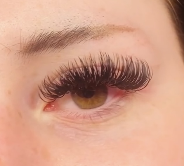 Wet Set at HoneyG’s Lashes in Kingman, AZ