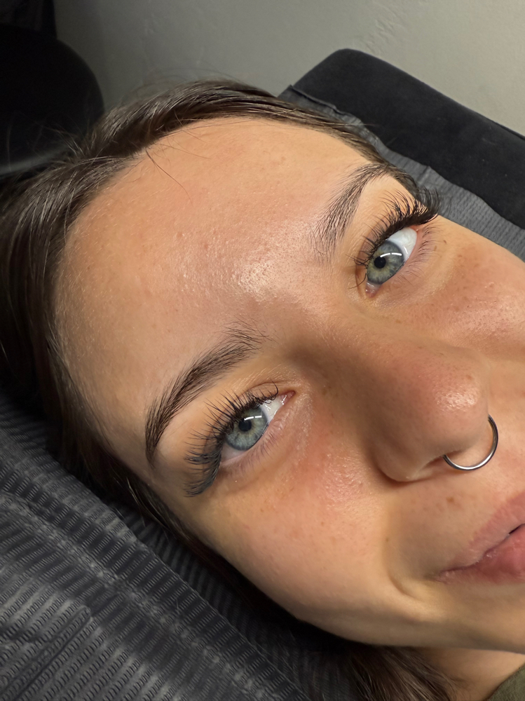 Classic Lash Extentions