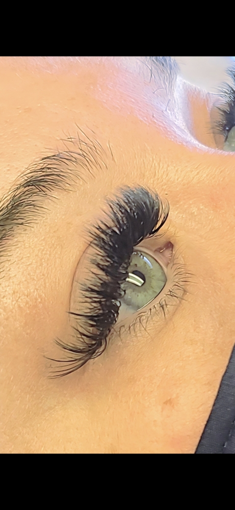 Full Set- Volume lashes