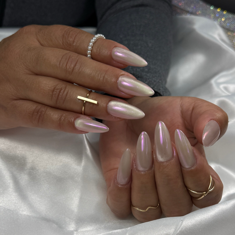 Uñas Extension GelX (soft Gel) at BLOOM by Bianka ✨️ in Manitowoc, WI