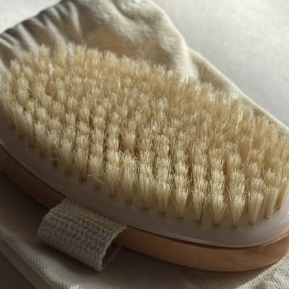 Dry Brushing at PLA BEAUTY STUDIO in Lakeland, FL