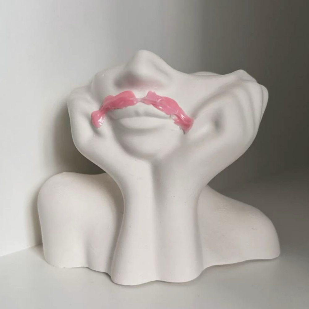 Upper Lip Wax at Vannaz Vanity in Bakersfield, CA