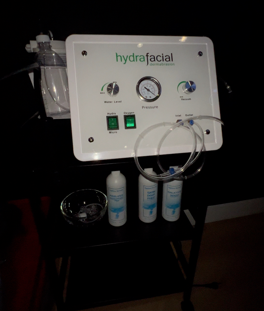 Hydra Facial