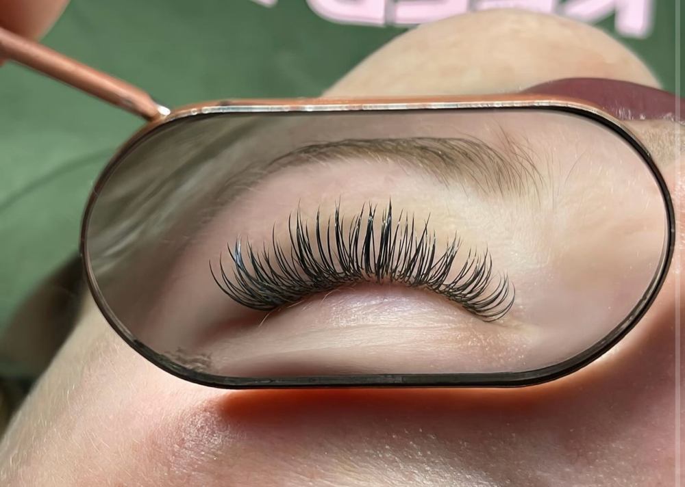 Classic Lash 3 Week Fill