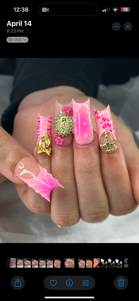 airbrush at nailssbydidi in East Hartford, CT