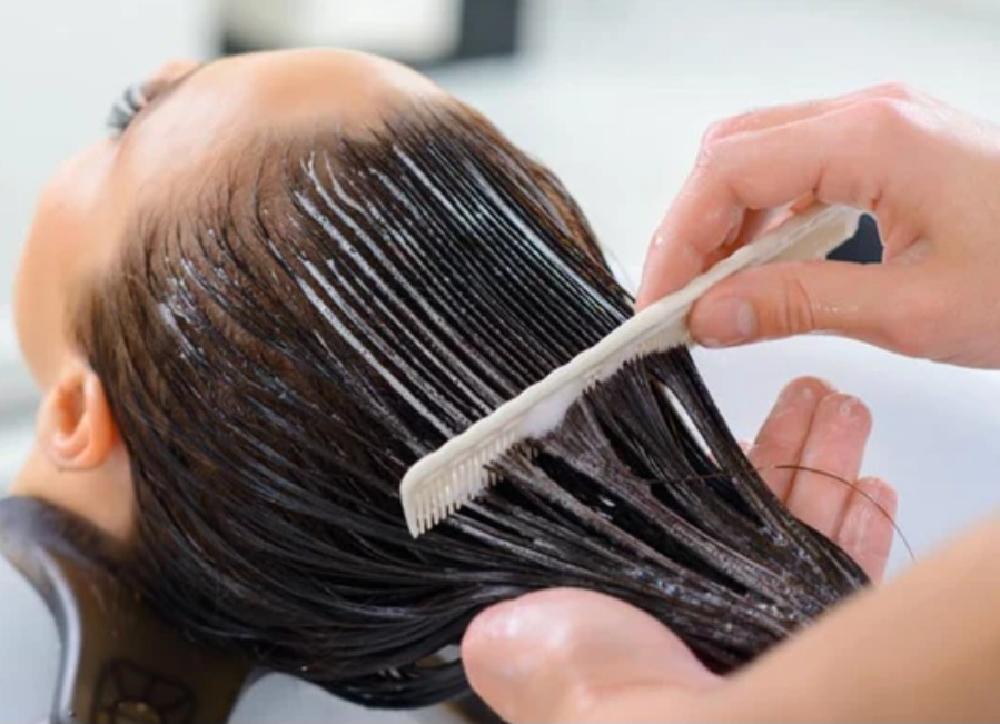 Deep conditioning at Megan Guthrie in Denver, NC