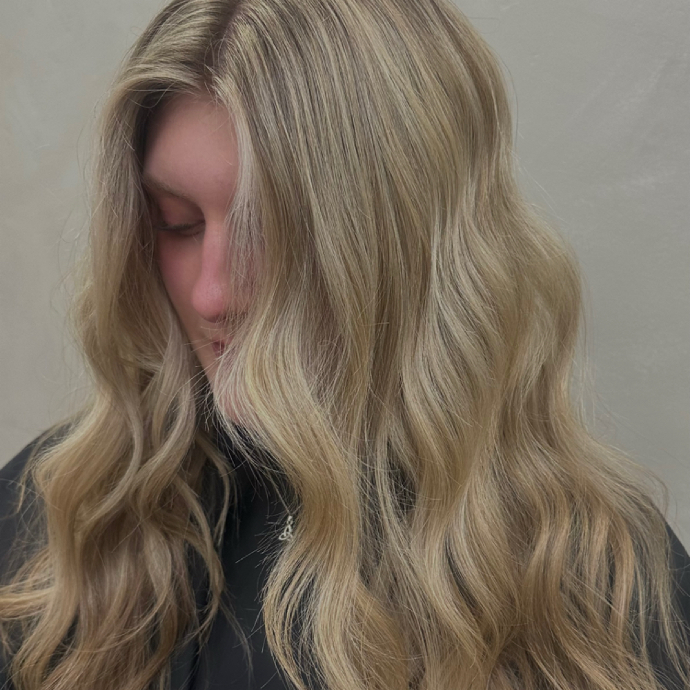 full highlight at Ellie Hair Studio in Providence, UT