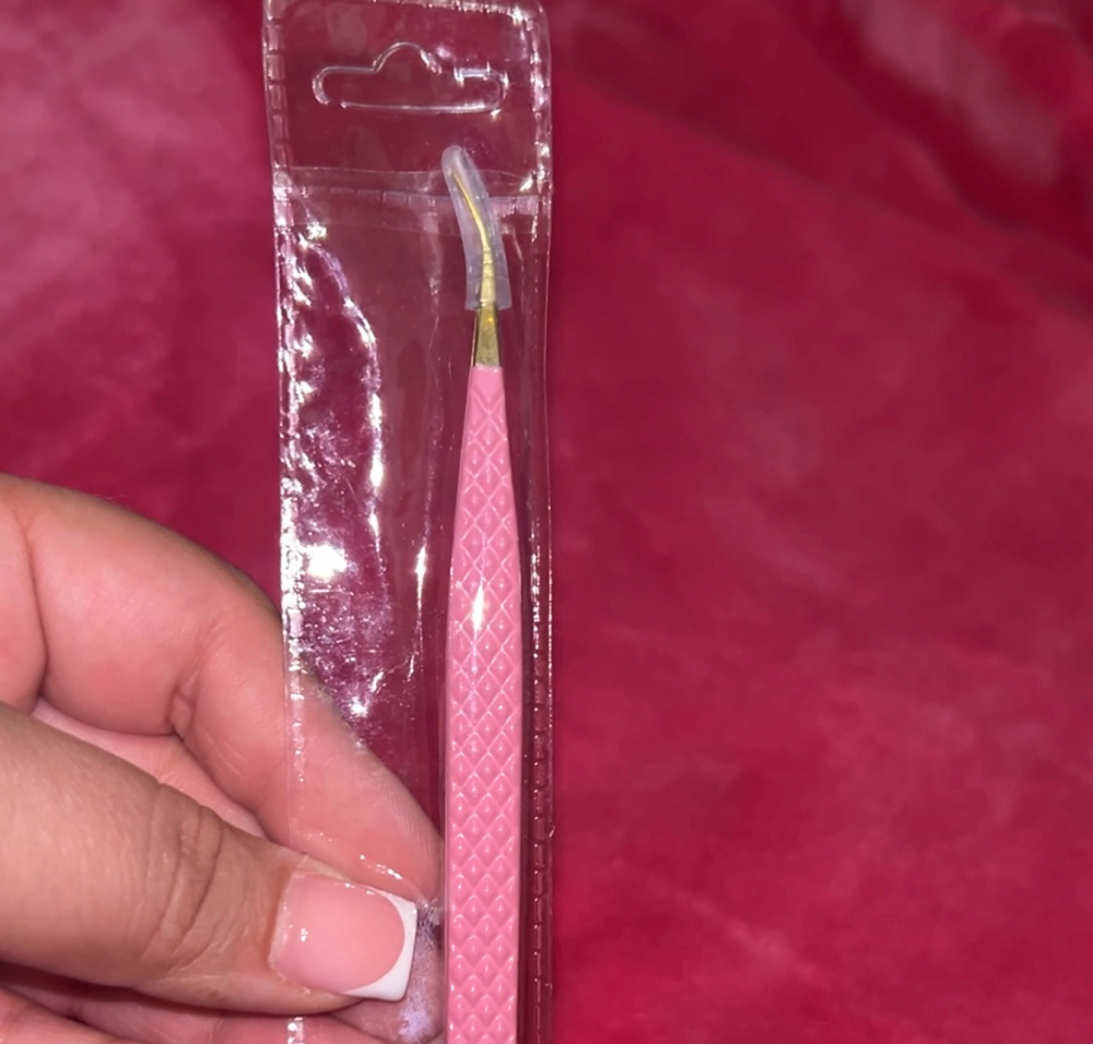 45 Degree Isolation Tweezer