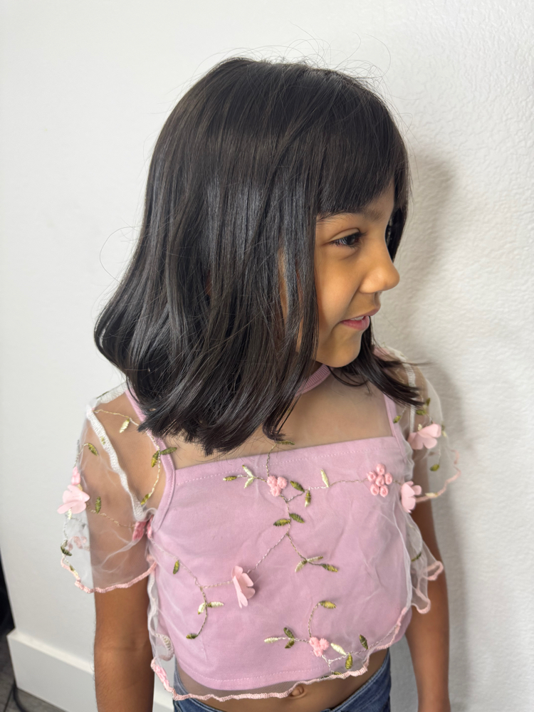 Kids Haircut at Purple Strand Beauty Salon in Las Vegas, NV