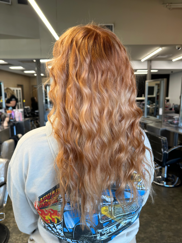 Womens Cut & Style