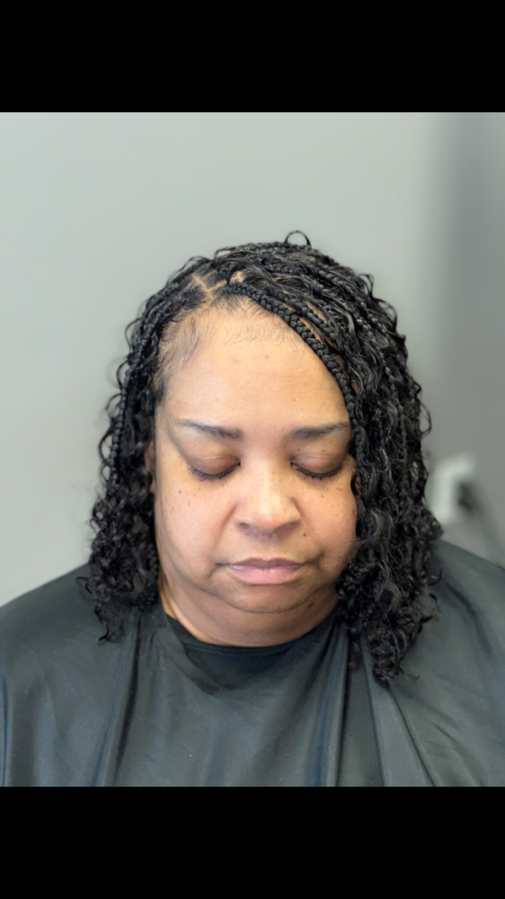 Medium Goddess Bob at Silk & Slated Studio in Evansville, IN