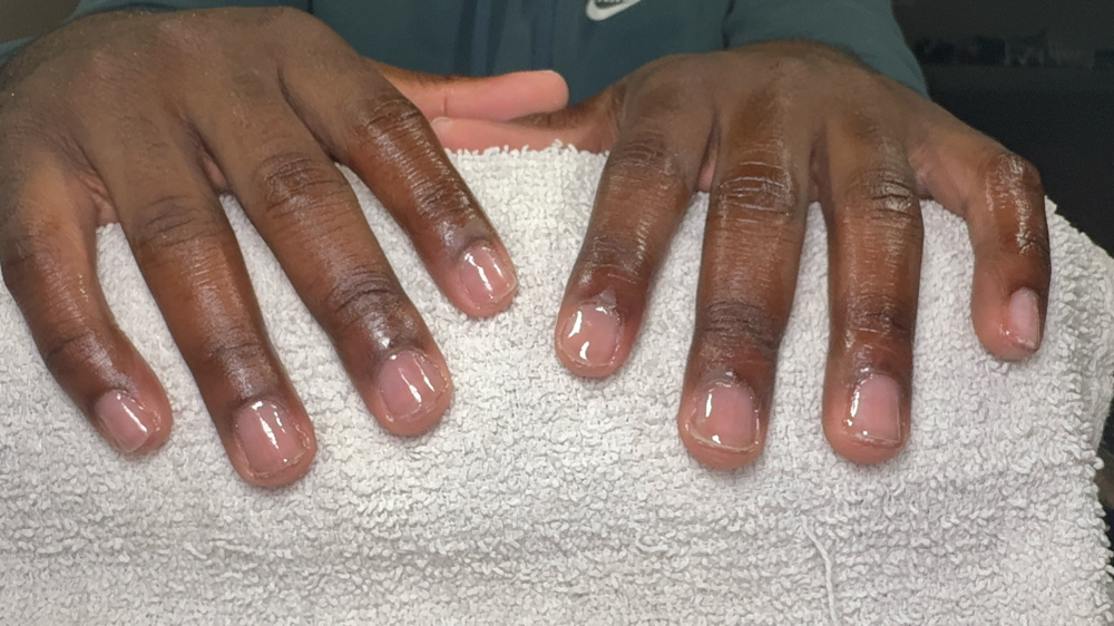 Man Manicure at Prettyaesthetic._ in Nashville, TN