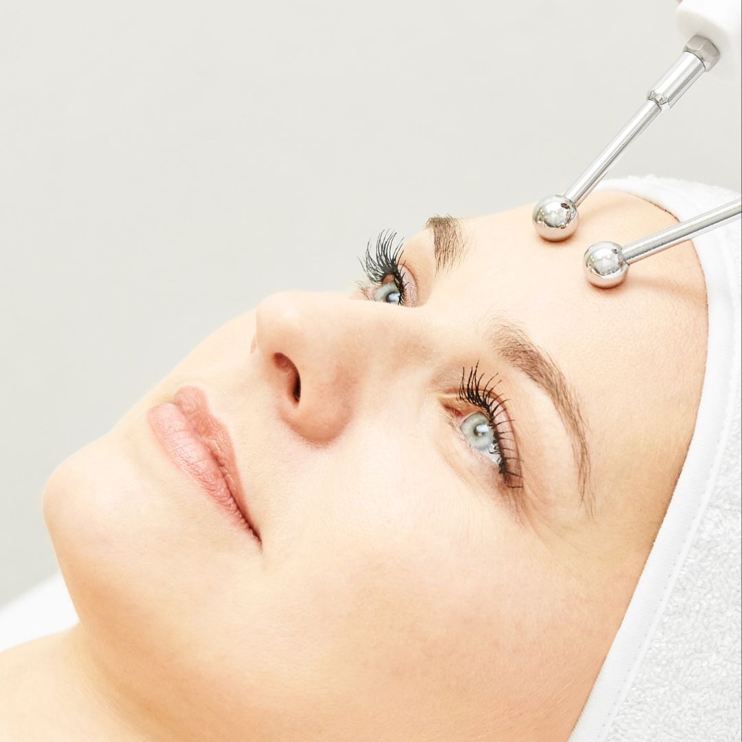 Microcurrent-MB at Diva Glow Face & Body Co. in Kahului, HI