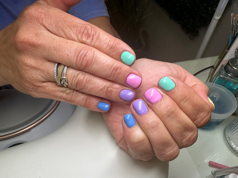 Shellac Manicure