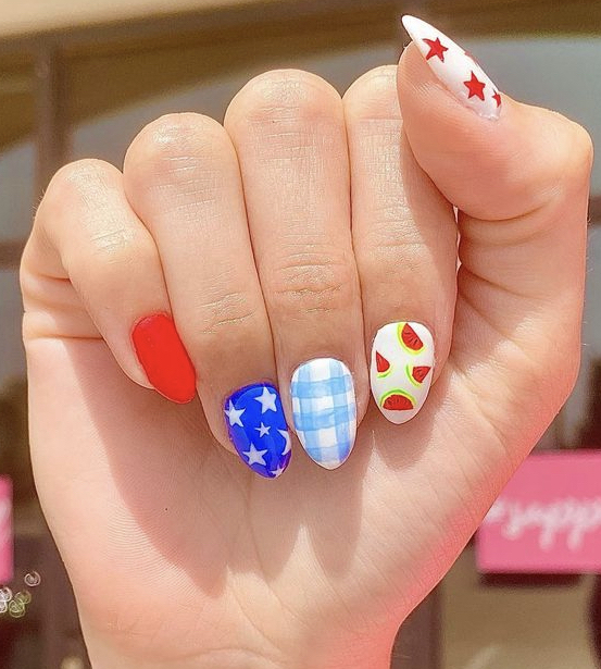 Elaborate Nail Art Add-On