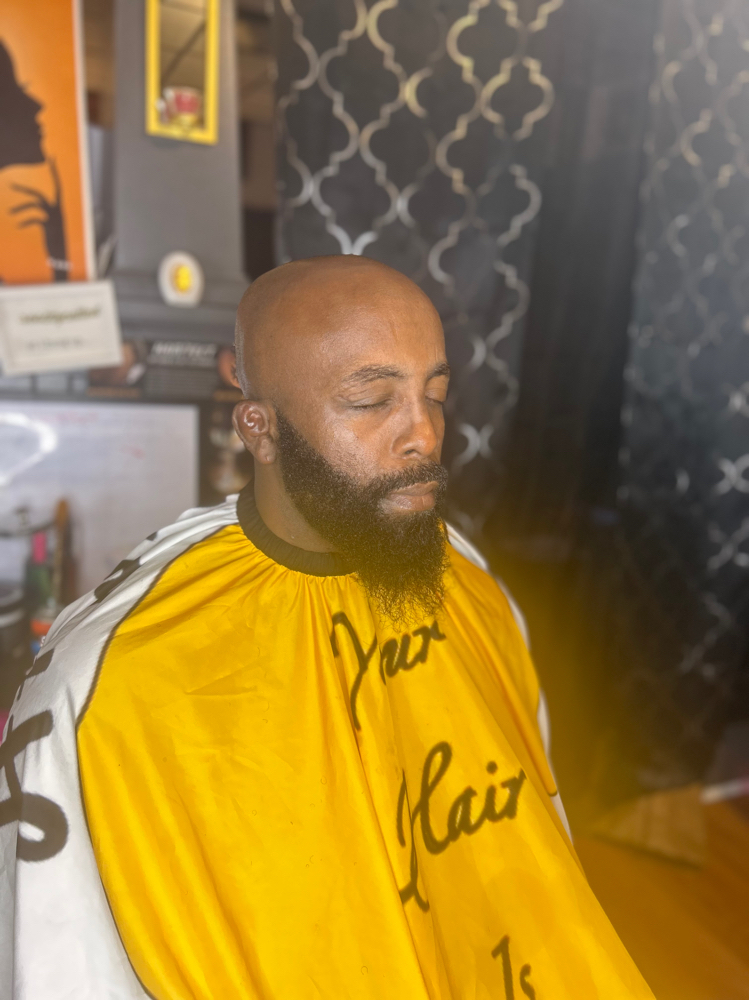 Men Beard Shape Up