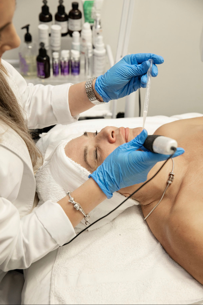 Microneedling