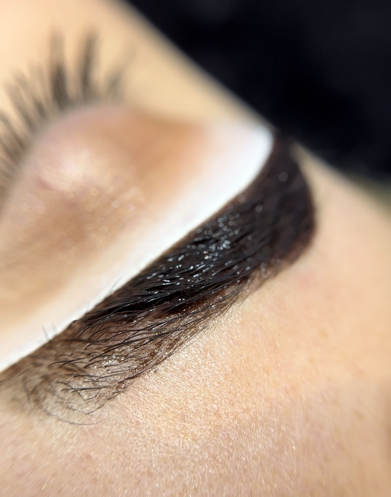 Brow Tint And Clean Up