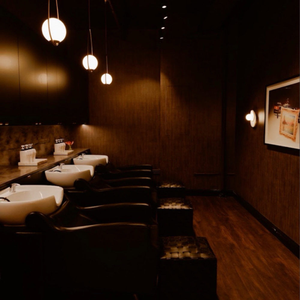 WASH AND STYLE at Andrew Wachter Hair in New York, NY