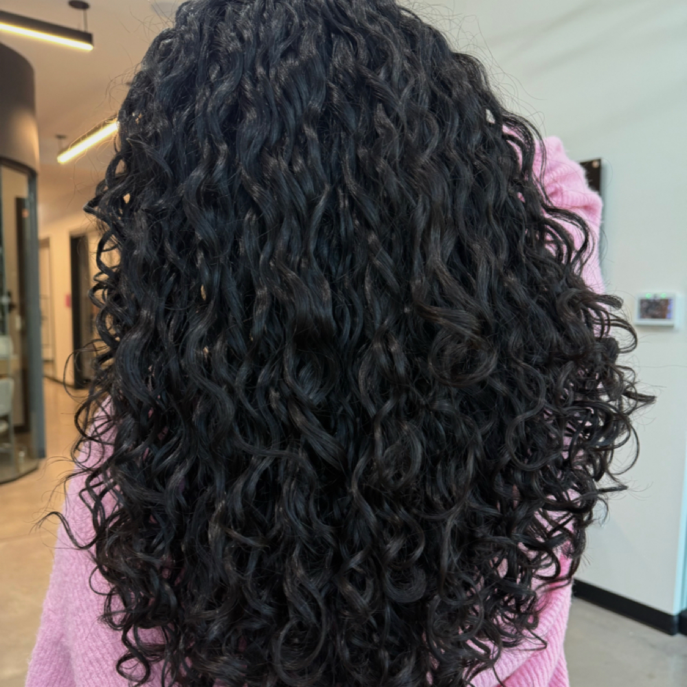 Shape & Style 𖦹 NEW CLIENT 𖦹 at Charismatic Curls in Austin, TX