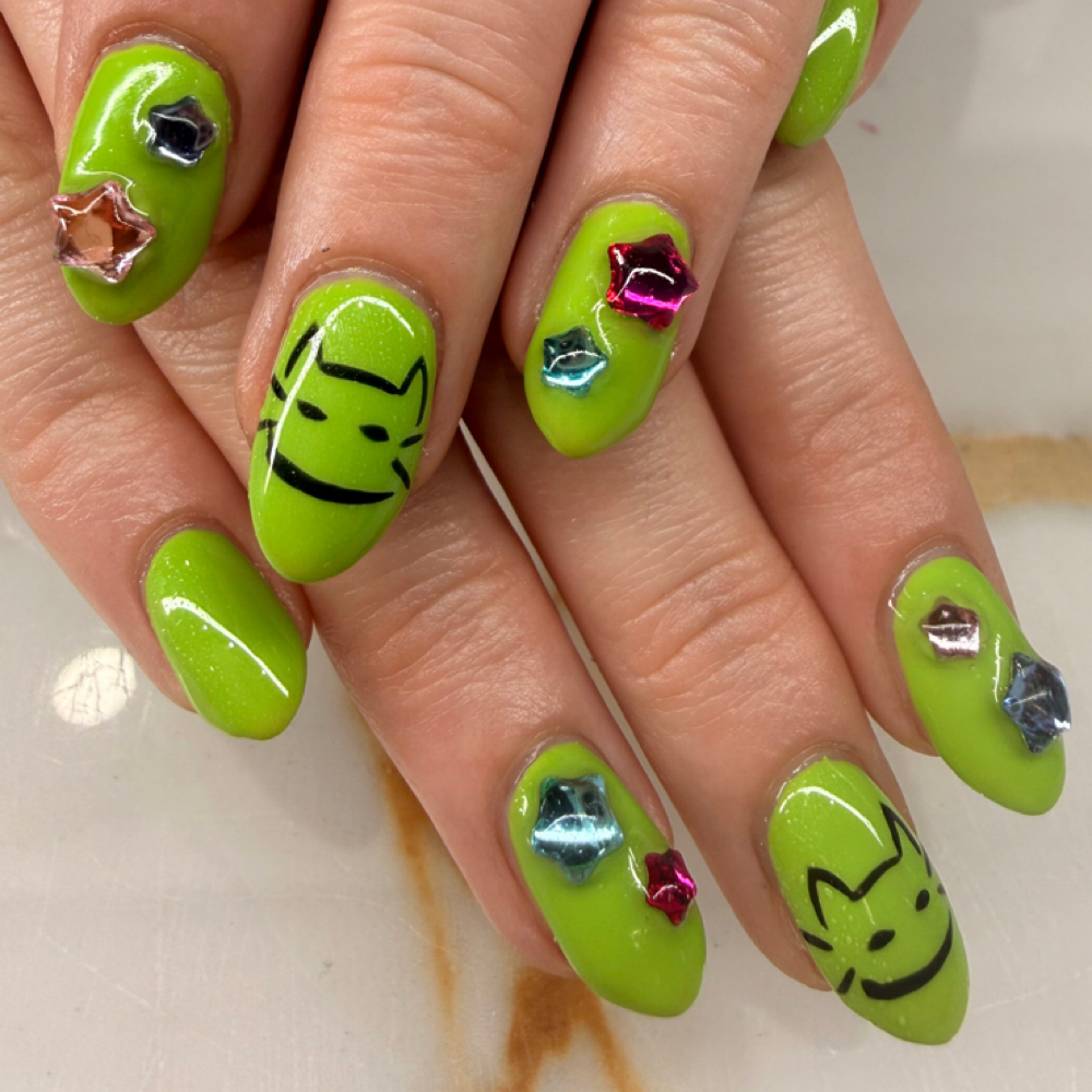 Tier 2 Design at Opulence bliss nails in Tulsa, OK
