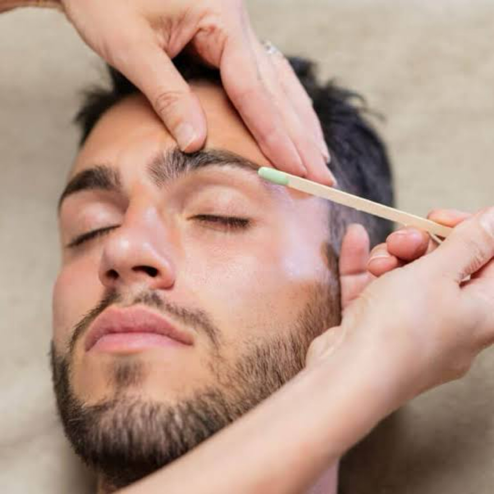 Men’s Combo at Coastal Beauty by Bai in Spring Hill, FL