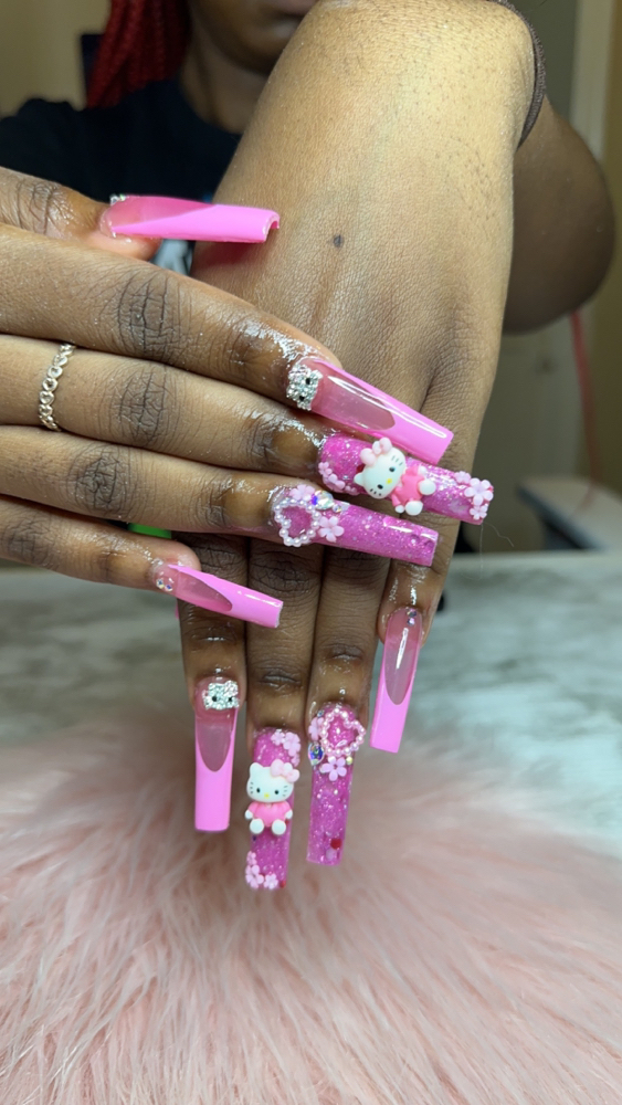 Long Nails Desgin