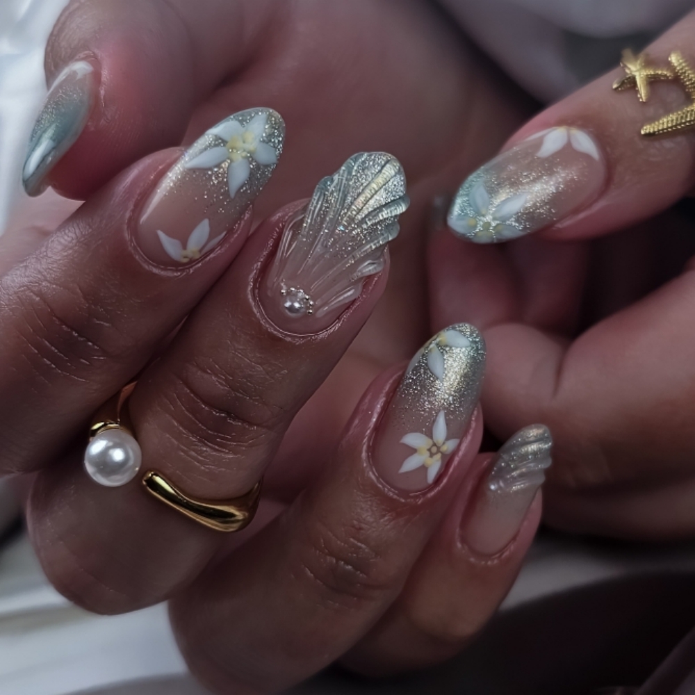 Nail Art Level 4 at GELLEZA Nail Studio in Noblesville, IN