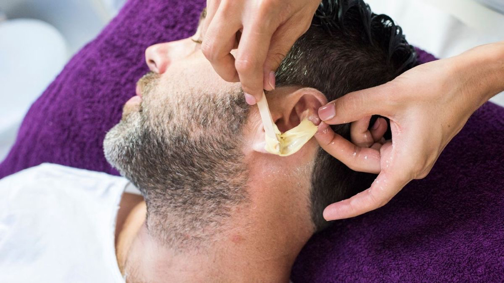 Men’s Ear Wax