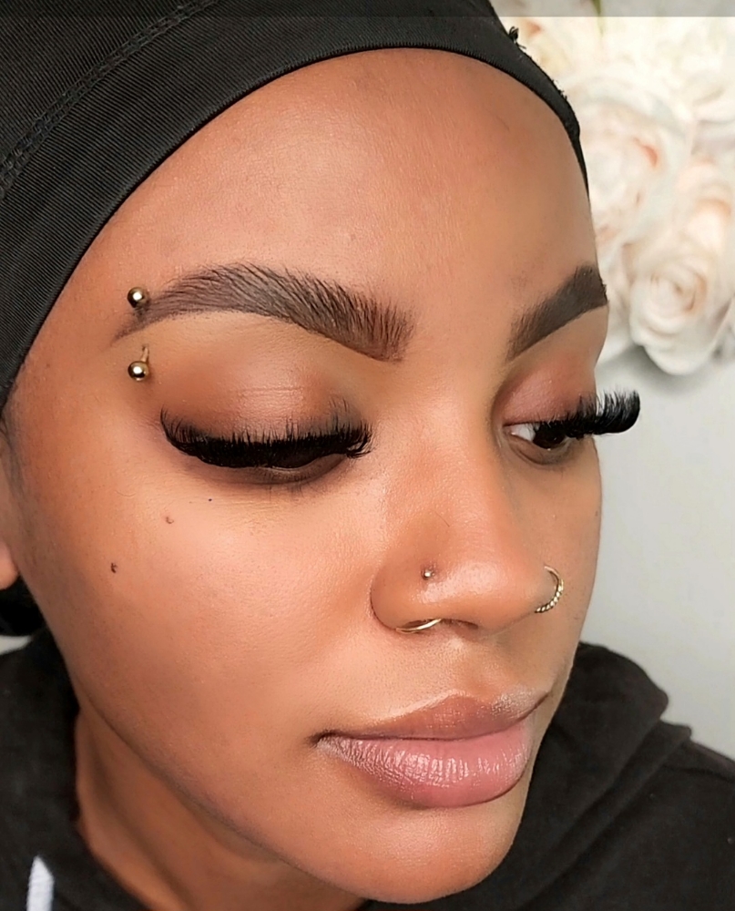 Eyebrow Shaping And Tinting